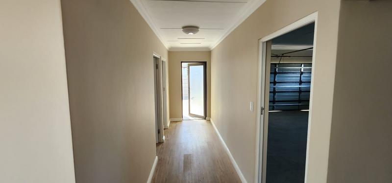 3 Bedroom Property for Sale in Albertinia Western Cape
